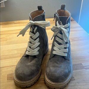 Elegant Gray Lace-Up Women's Boots